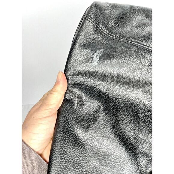 Giani Bernini Black Leather Hand Bag Pebbled Leather Good Used Condition - Picture 8 of 8